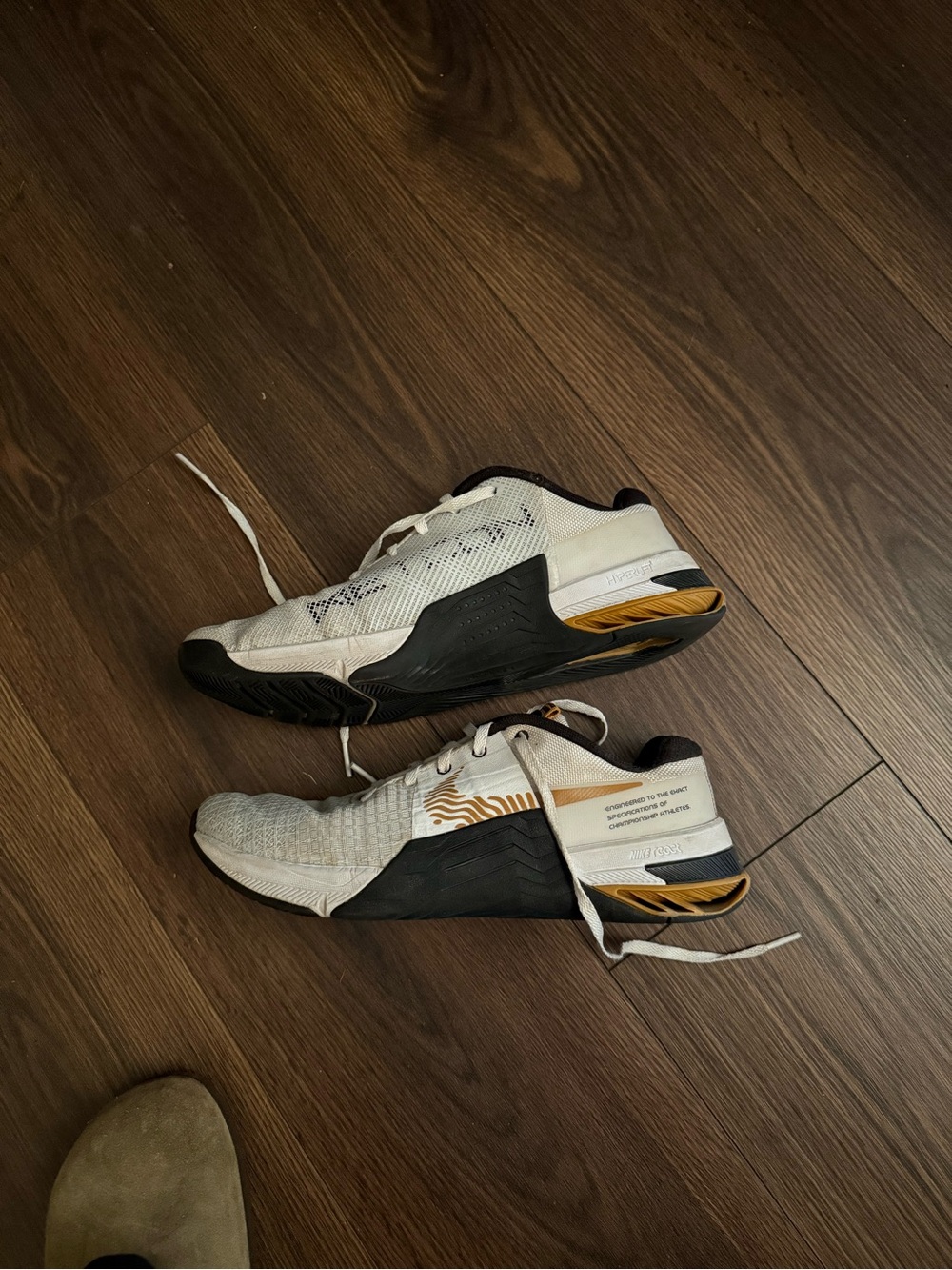 Nike Men's Metcon, White Black and Gold Athletic Training Shoes